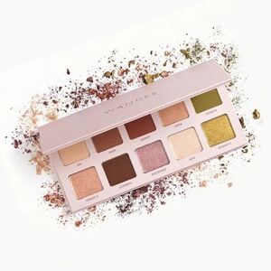 Wander Beauty Eyeshadow Palette with Gold, Green, and Brown Hues